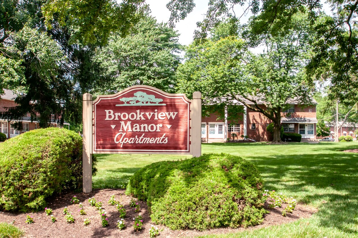 Brookview Manor Apartments, LLC Apartments in Stratford, NJ