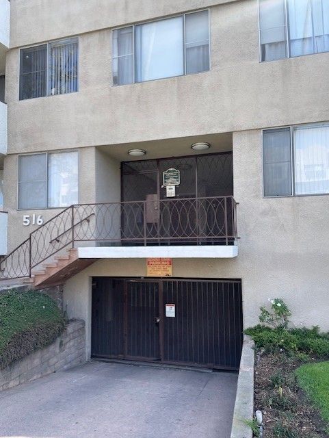 Foto del edificio - 516 S Alexandria Ave