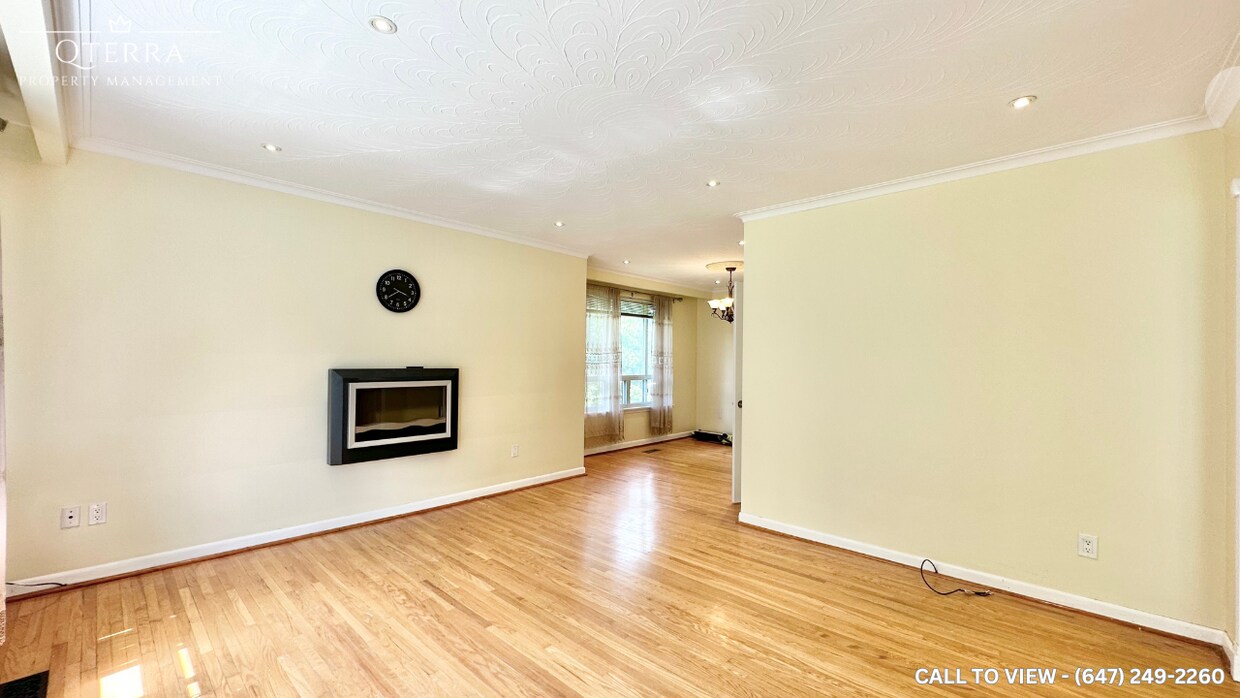 Primary Photo - 1-133 Meadowbank Rd
