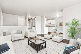 Building Photo - Salmon Creek Apartments