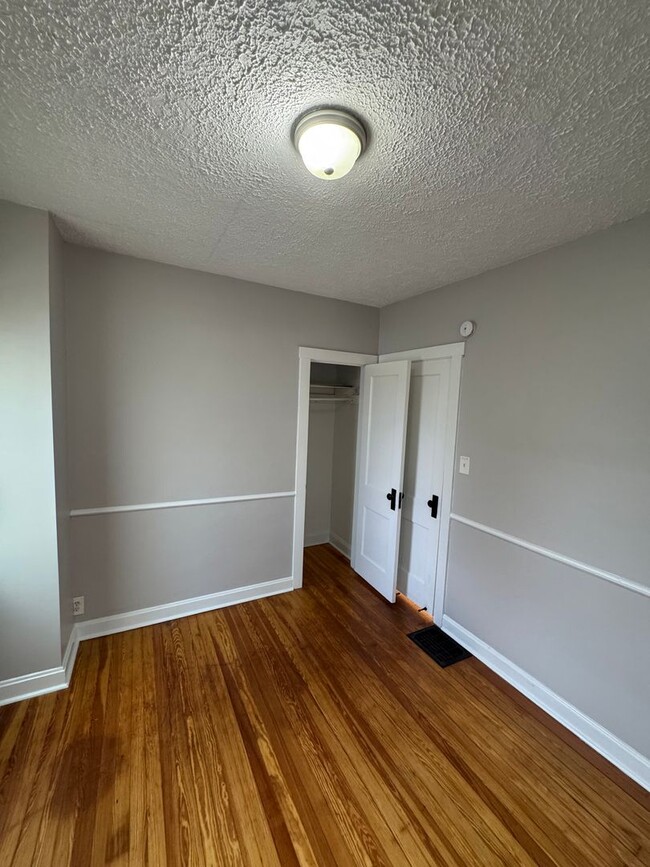 Foto del edificio - Warren Twp - 3 BR home
