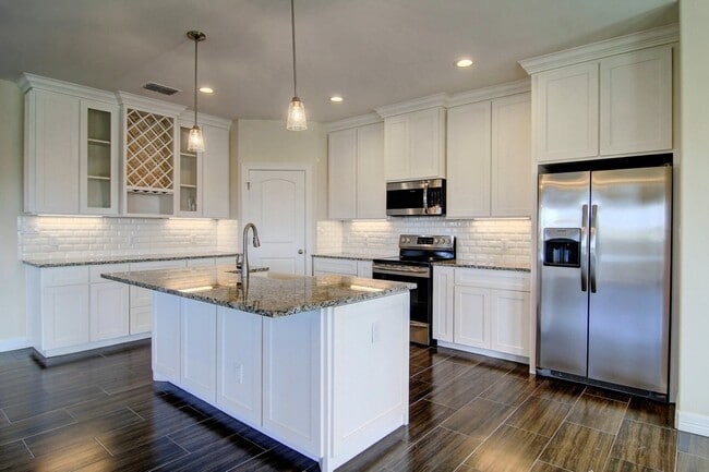 Building Photo - 6701 Stuyvesant Ct