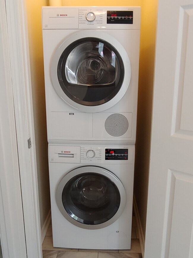 1004 Adams St., Waveland, MS 39576 House Rental in Waveland, MS