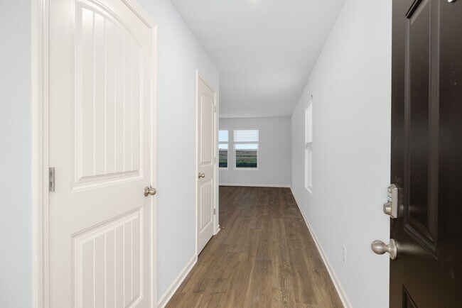 Foto del edificio - NEW CONTSTUCTION 4 bedroom, 2.5 bath home in Byhalia