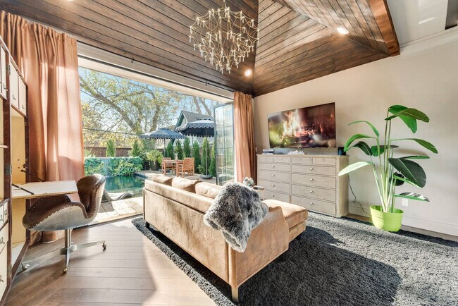 Foto del edificio - 717 Ridgeway St