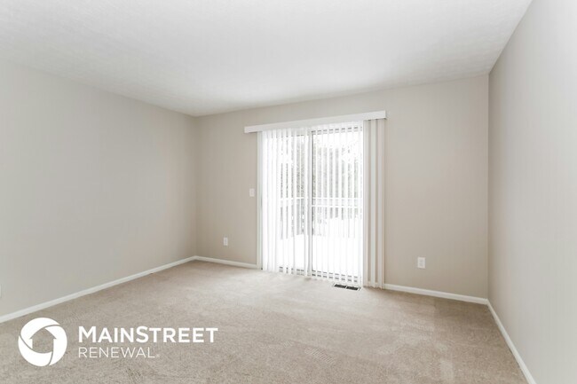 Foto del edificio - 2980 Blue Moon Dr