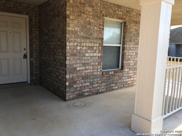 Foto del edificio - 111 Lauren Ln