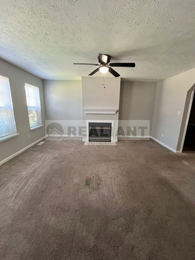 Building Photo - 3851 Sugar Creek Dr