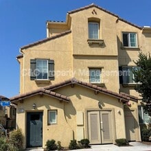 Building Photo - 1433 Shearwater St