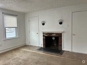 Building Photo - 132 Park St