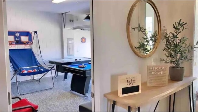 Building Photo - 2676 Calistoga Ave