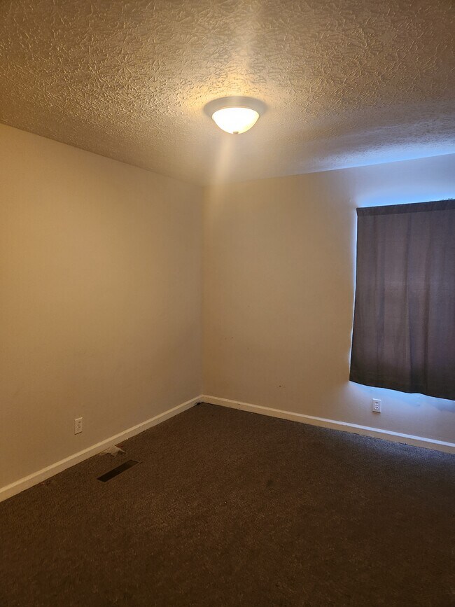 Foto del edificio - 3109 Wildwood Dr