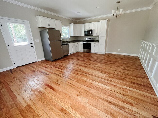 Foto del edificio - 3 Bed, 2.5 Bath Brand New Townhome