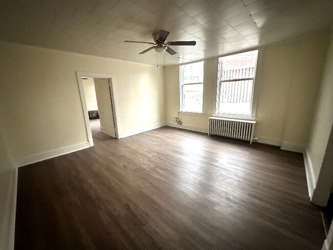 Foto del edificio - 25 W Chestnut St