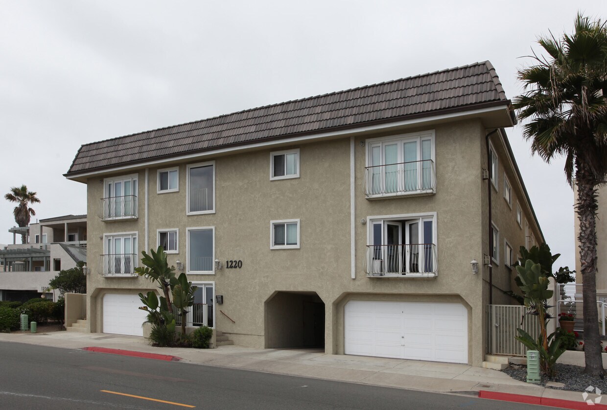 Foto del edificio - 1220 Seacoast Dr