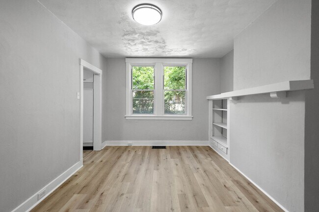 Foto del edificio - Stunning 3 bedroom home in Carrick availab...