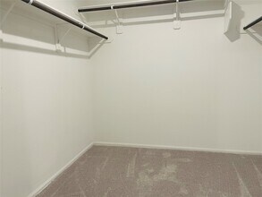 Building Photo - 2818 Via Augusta Dr