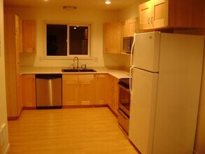 Building Photo - 3544 Haynie Rd