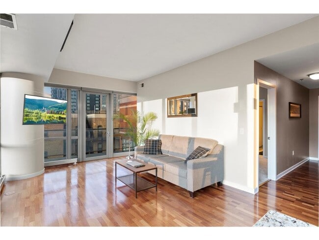 Foto del edificio - 929 Portland Ave