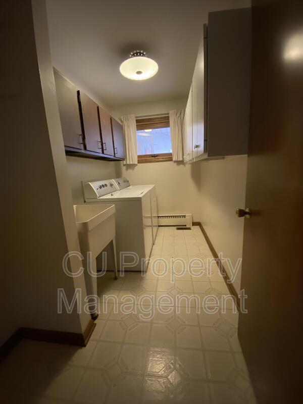 Foto del edificio - 1702 Golfview Dr