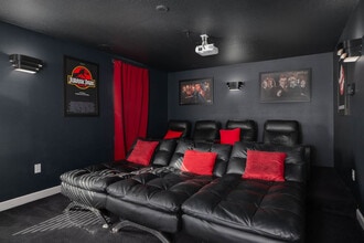 Building Photo - 9048 Sand Trap Dr