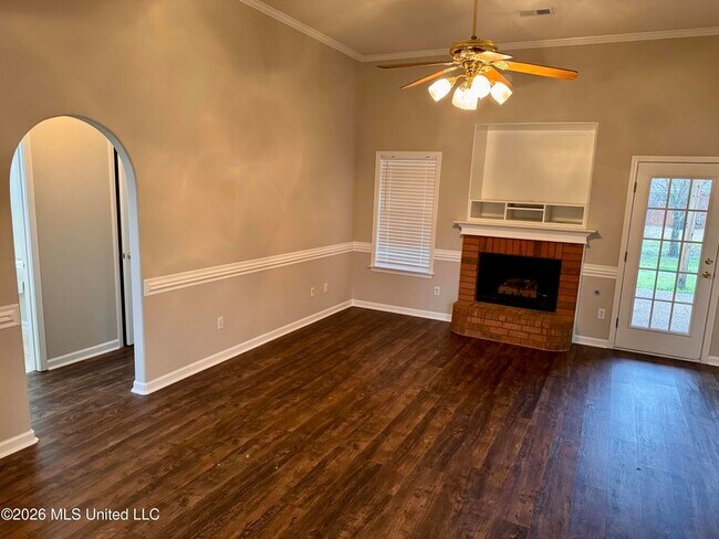 Foto del edificio - 1324 Biloxi St