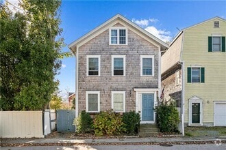 Building Photo - 12 Callender Ave