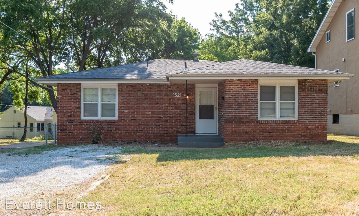 Primary Photo - 3 br, 1 bath House - 1521 S Grant Ave