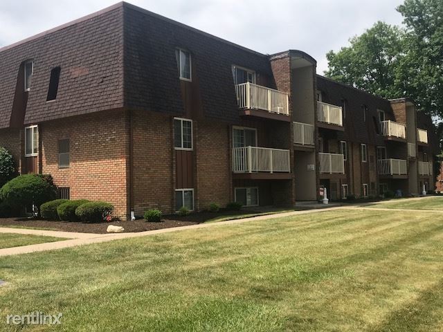 Building Photo - 1808 Cooper Foster Park Rd