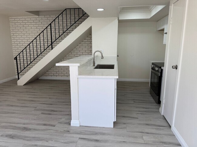 Foto del edificio - 3479 20th St