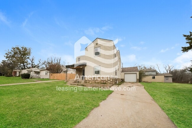 Foto del edificio - 3119 Pioneer Ave