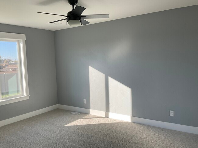 Foto del edificio - 4746 Providence Point Dr