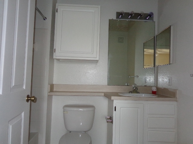 Building Photo - 1225 Lake Shadow Cir