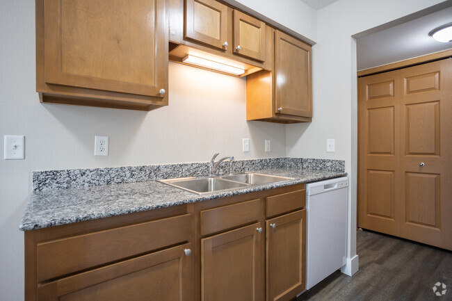 Interior Photo - Peppercorn Apartments