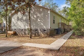Building Photo - 2243 S Meridian St