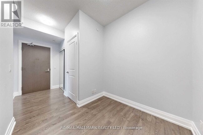 Building Photo - 7890 Bathurst St