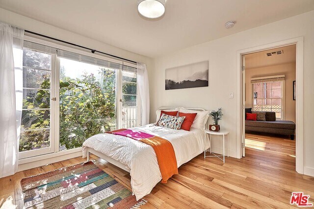 Foto del edificio - 215 N Mountain View Ave
