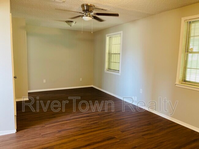 Foto del edificio - 2965 Knightway Rd