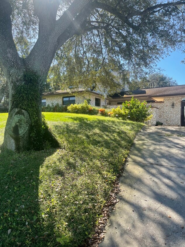 54 Regal Ct, Babson Park, FL 33827 House for Rent in Babson Park, FL