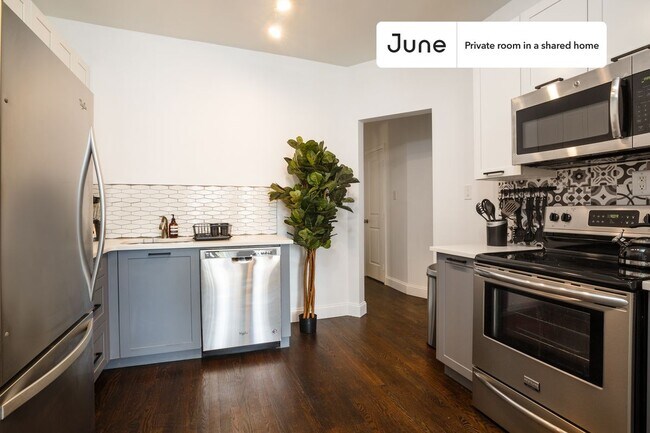 Building Photo - Room in Shared 3 bed/1 bath home in Prospect Heights
