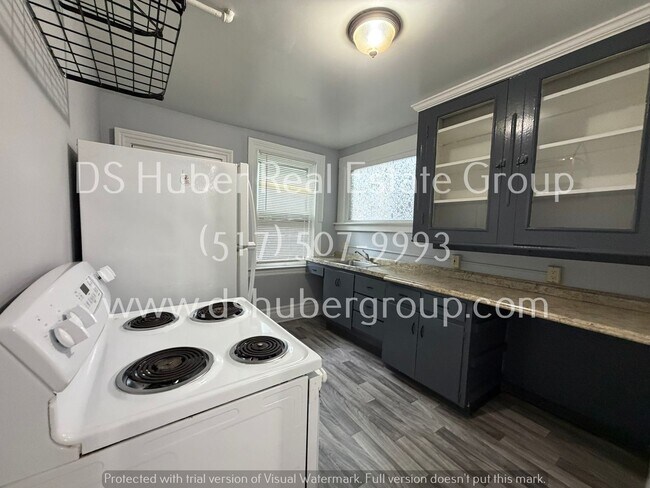 Foto del edificio - 533 Seymour Ave