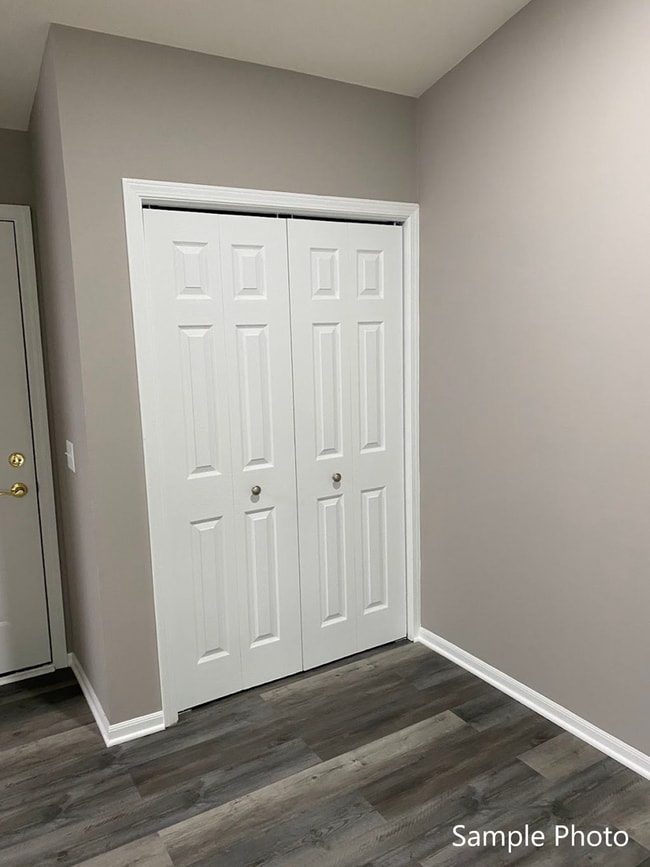 Interior Photo - Bristol Cove Apartments LLC