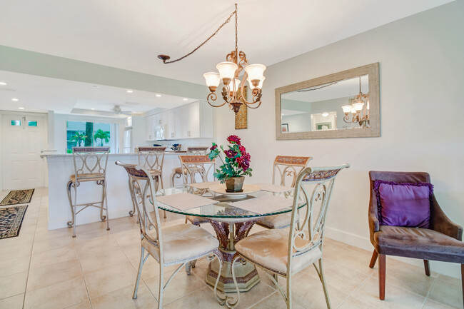 Building Photo - 4044 Northlight Dr