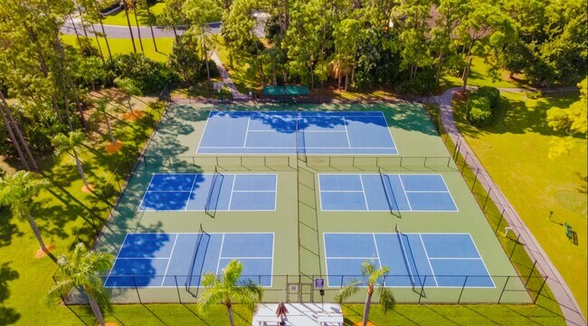 Foto del edificio - 3130 Seasons Way