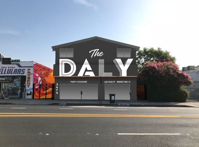 Building Photo - 2470 Daly St