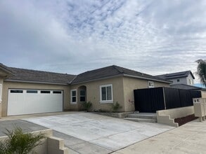 Building Photo - 8417 Frankie Lou St