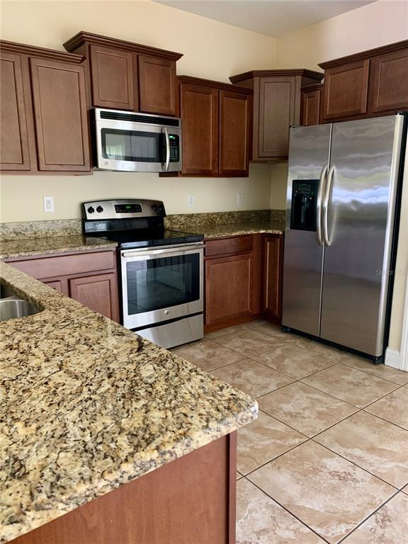 Foto del edificio - 2621 Lantern Hill Ave