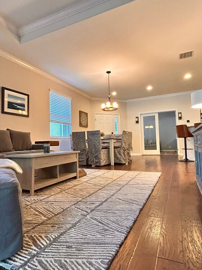 Foto del edificio - 655 14th St NW