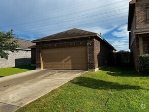 Building Photo - 7718 Foxwaithe Ln