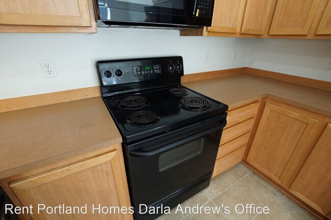 Foto del edificio - 2004 NE Cadbury Ave